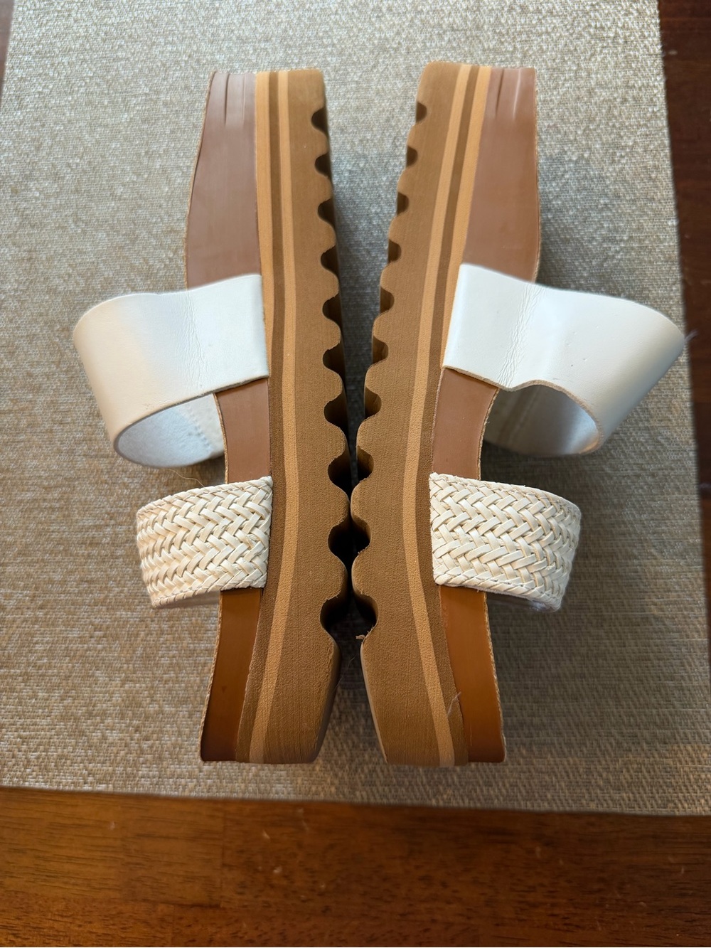 Reef Sandals in White - Picture 3 of 6